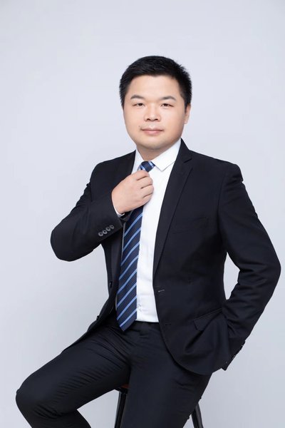 范春根